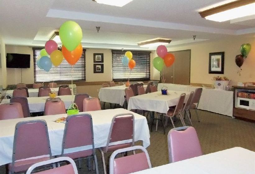 Hotel AmericInn St. Cloud Minnesota