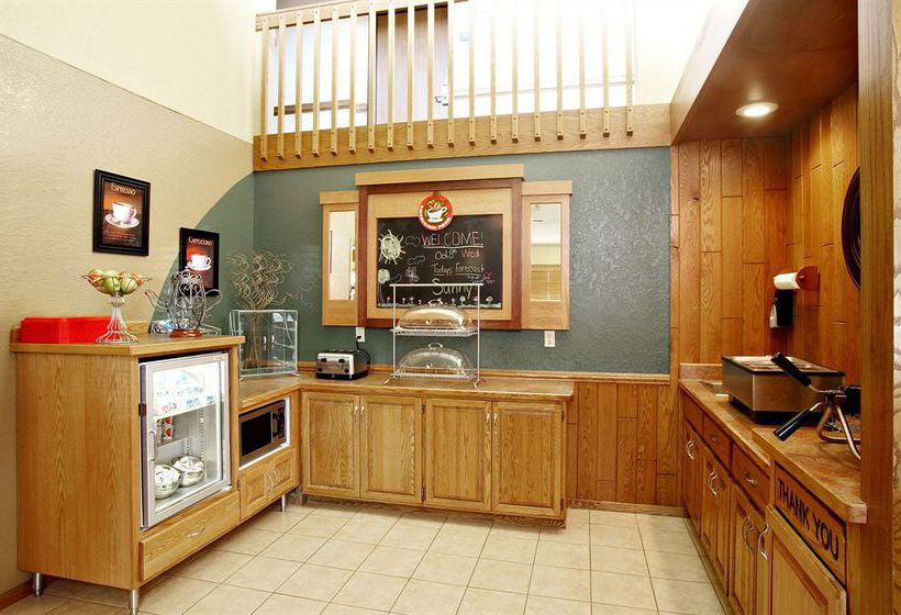 Hotel AmericInn  | Alexandria | Minnesota | United States 3