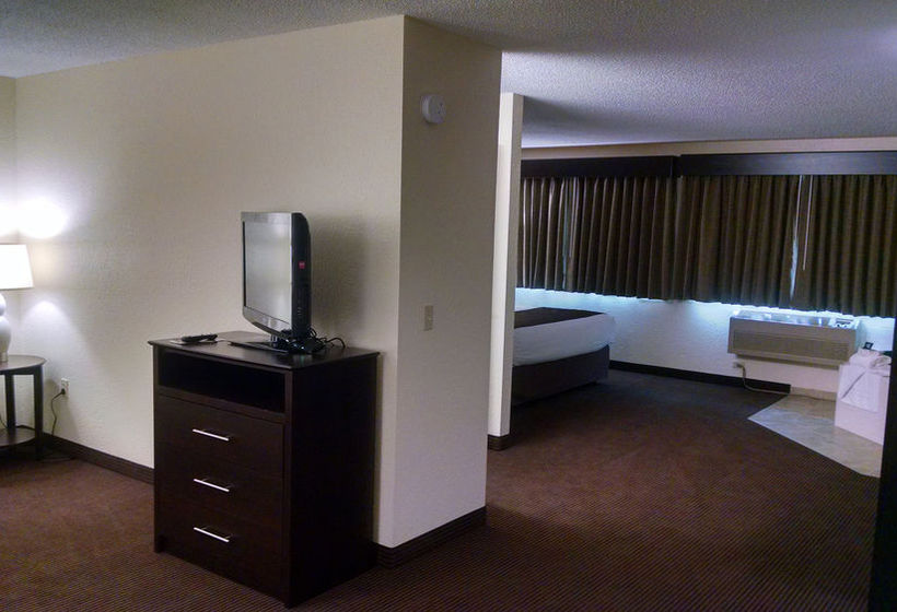 Hotel AmericInn  | Rhinelander | Wisconsin | United States 18