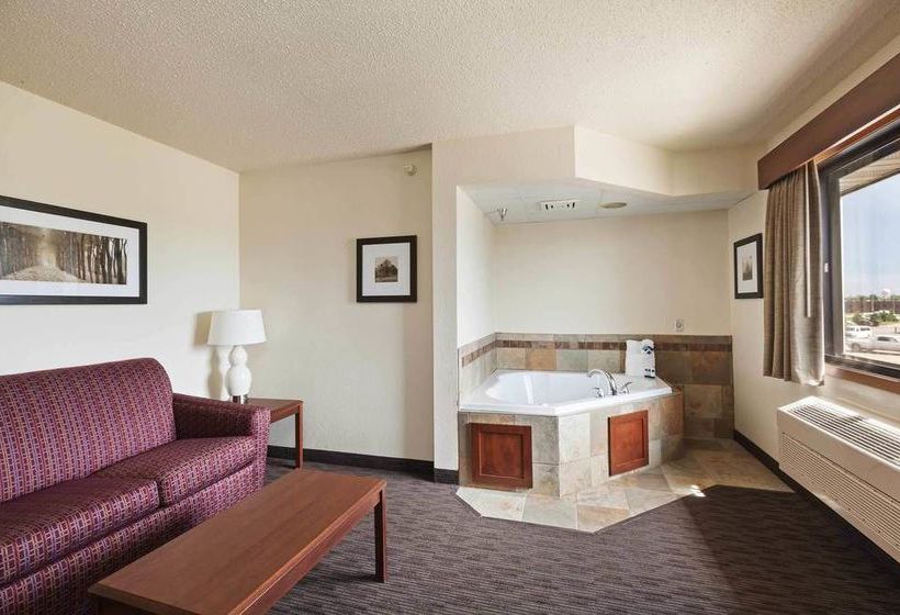 Hotel AmericInn  | Dickinson | North Dakota | United States 18