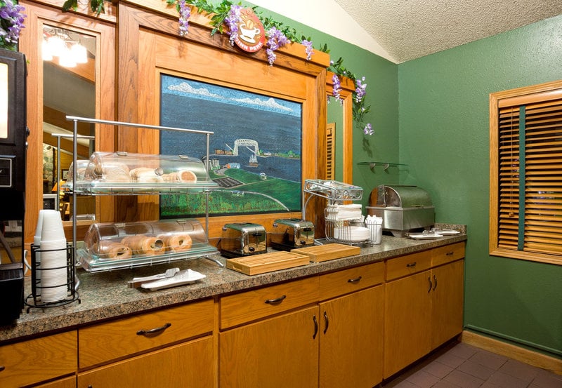 Hotel AmericInn Duluth proctor 