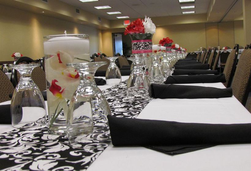 AmericInn Motel & Suites  | Mankato | Minnesota | United States 3