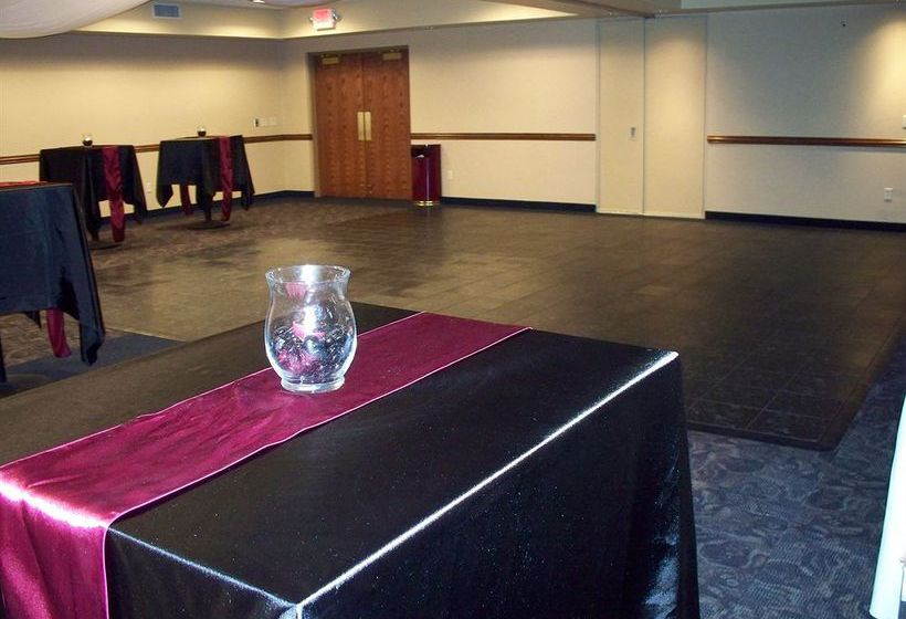 AmericInn Motel & Suites  | Mankato | Minnesota | United States 6