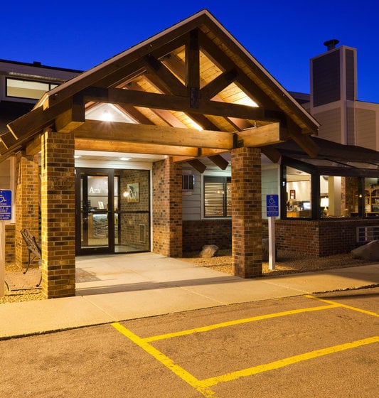 AmericInn Motel & Suites