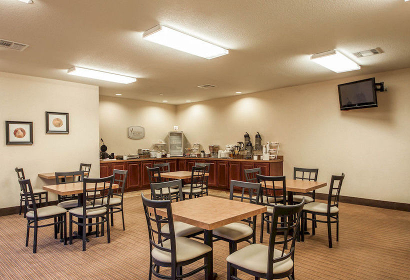 Hotel Days Inn & Suites Coffeyville   