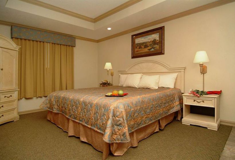 Aspen Hotel & Suites  | Fort Smith | Arkansas | United States 4