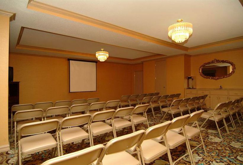 Aspen Hotel & Suites  | Fort Smith | Arkansas | United States 5