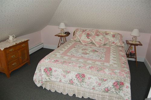 Hotel Atlantic Birches Inn  | Old Orchard Beach | Maine | United States 20