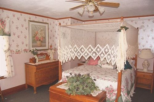 Hotel Atlantic Birches Inn  | Old Orchard Beach | Maine | United States 9