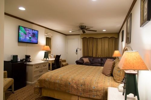 Hotel Atrium Inn  | High Point | North Carolina | United States 6