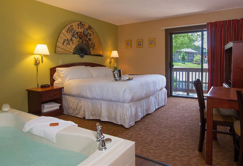 Bakers Sunset Bay Resort