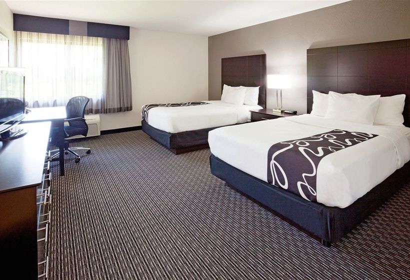 Hotel La Quinta Inn Oshkosh  | Oshkosh | Wisconsin | United States 11