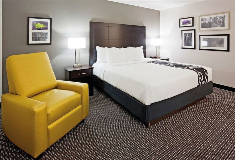 Hotel La Quinta Inn Oshkosh  | Oshkosh | Wisconsin | United States 12