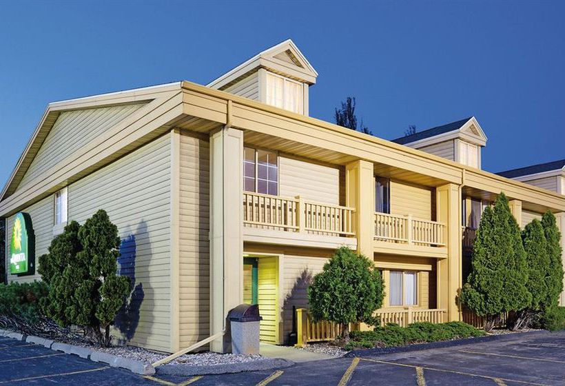 Hotel La Quinta Inn Oshkosh  | Oshkosh | Wisconsin | United States 16