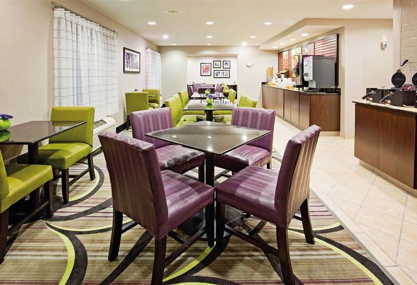 Hotel La Quinta Inn Oshkosh  | Oshkosh | Wisconsin | United States 2