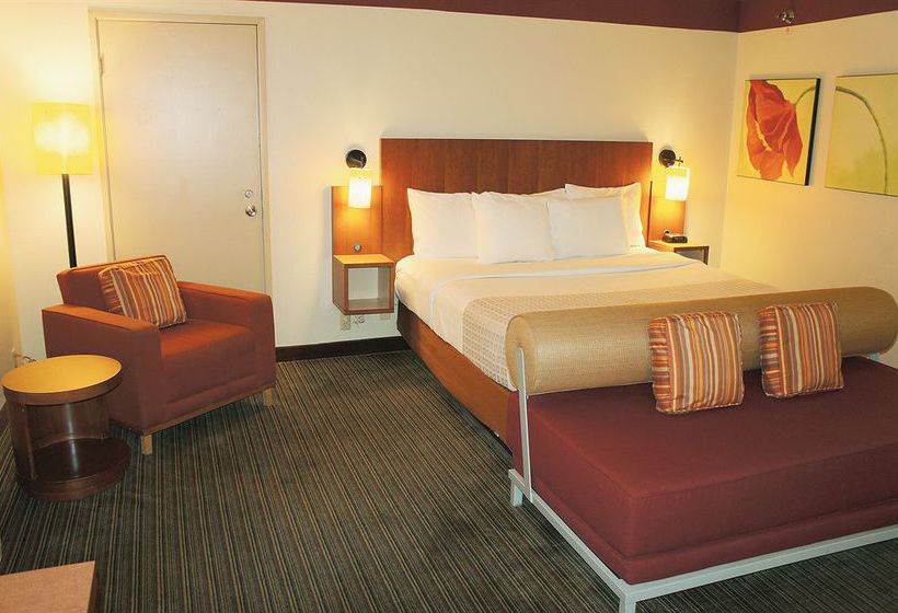 Hotel La Quinta Inn & Suites Savannah Southside  | Savannah | Georgia | United States 5