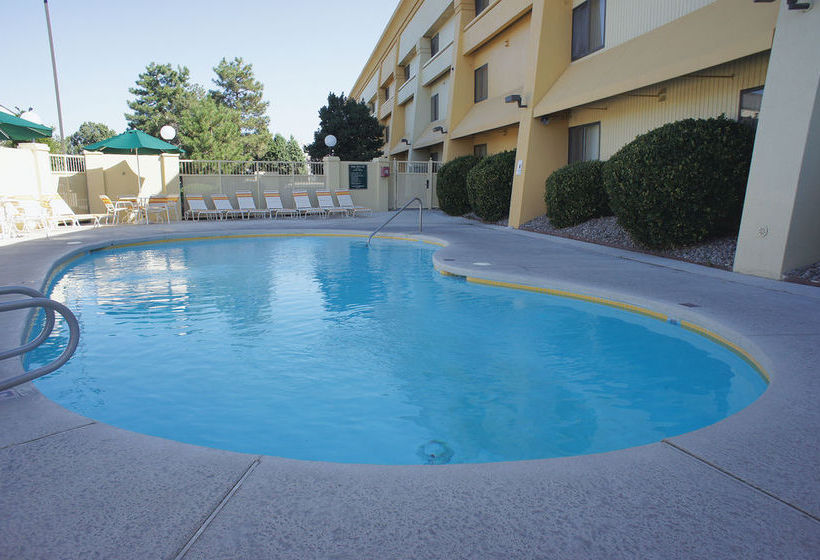 Hotel La Quinta Inn & Suites Albuquerque Journal Center NW  | Albuquerque | New Mexico | United States 12