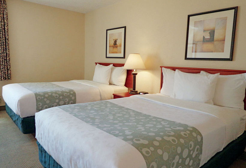 Hotel La Quinta Inn & Suites Albuquerque Journal Center NW  | Albuquerque | New Mexico | United States 8