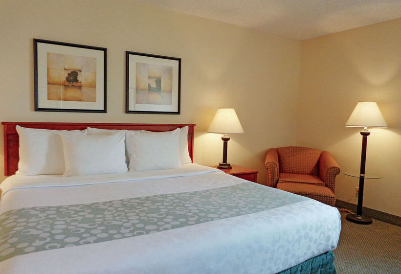 Hotel La Quinta Inn & Suites Albuquerque Journal Center NW  | Albuquerque | New Mexico | United States 9