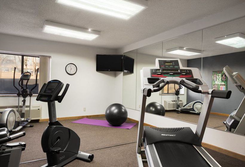 Hotel Baymont Inn & Suites Kansas City South  | Kansas City | Missouri | United States 11