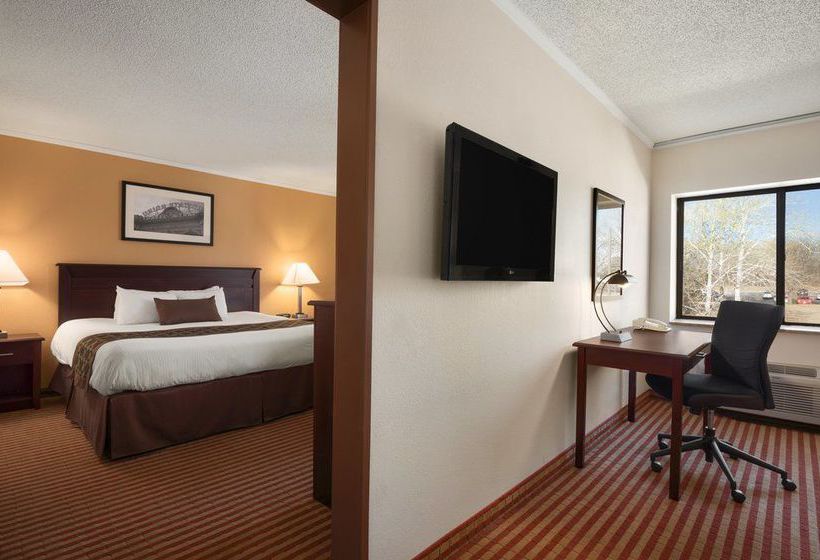 Hotel Baymont Inn & Suites Kansas City South  | Kansas City | Missouri | United States 12