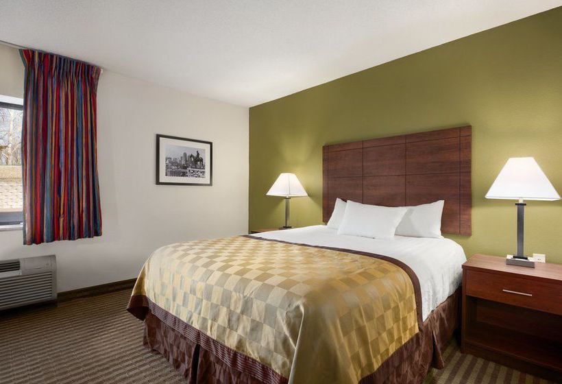 Hotel Baymont Inn & Suites Kansas City South  | Kansas City | Missouri | United States 13