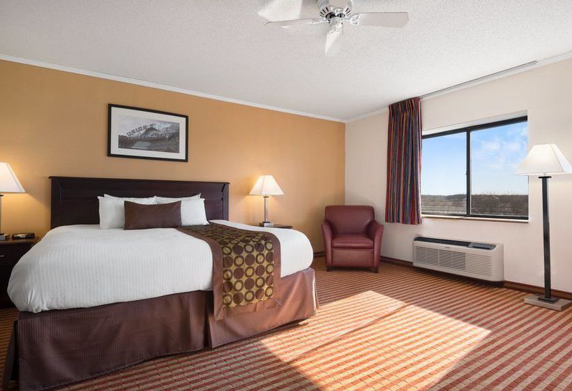 Hotel Baymont Inn & Suites Kansas City South  | Kansas City | Missouri | United States 8