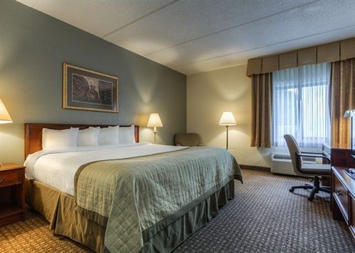 Hotel Clarion Inn & Suites West Knoxville   | Knoxville | Tennessee | United States 8
