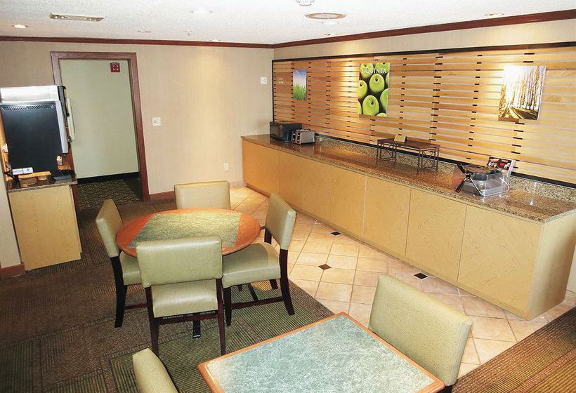 Hotel La Quinta Inn Milwaukee West Brookfield  | Brookfield | Wisconsin | United States 5