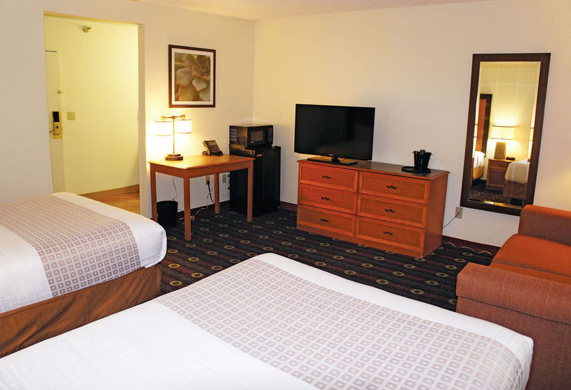 Hotel La Quinta Inn Kansas City North  | Kansas City | Missouri | United States 17