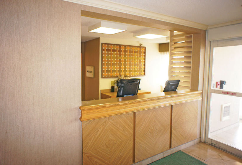 Hotel La Quinta Inn Kansas City North  | Kansas City | Missouri | United States 2