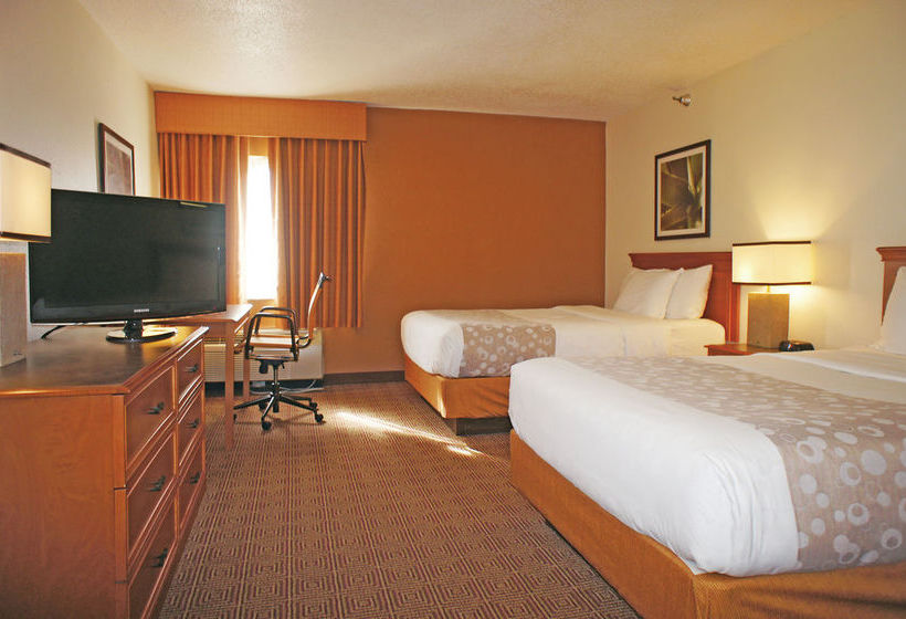 Hotel La Quinta Inn Kansas City North  | Kansas City | Missouri | United States 3