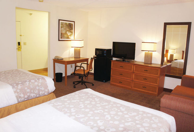 Hotel La Quinta Inn Kansas City North  | Kansas City | Missouri | United States 5