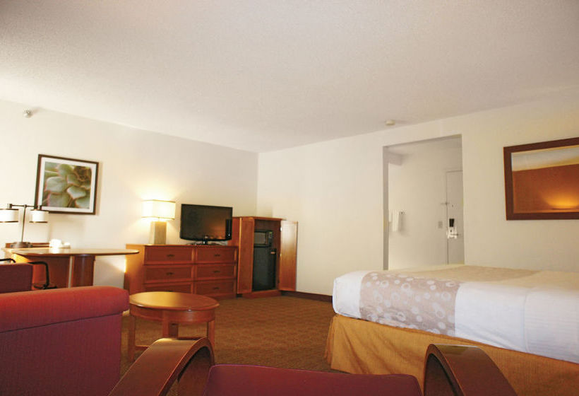 Hotel La Quinta Inn Kansas City North  | Kansas City | Missouri | United States 6