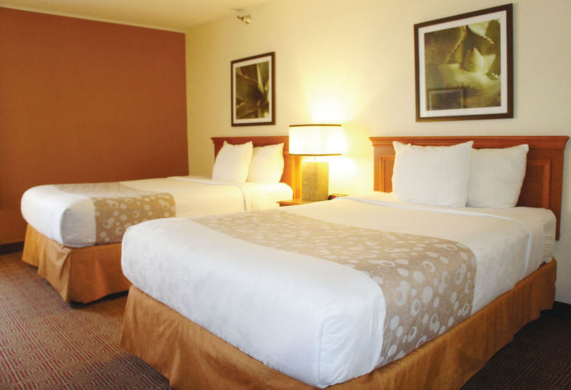 Hotel La Quinta Inn Kansas City North  | Kansas City | Missouri | United States 9