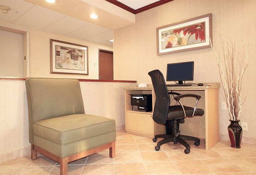 Hotel La Quinta Inn Toledo Perrysburg  | Perrysburg | Ohio | United States 1