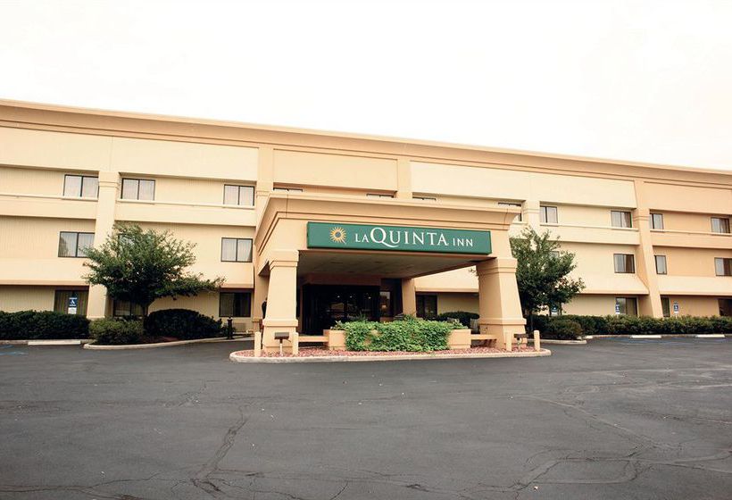 Hotel La Quinta Inn Toledo Perrysburg  | Perrysburg | Ohio | United States 13