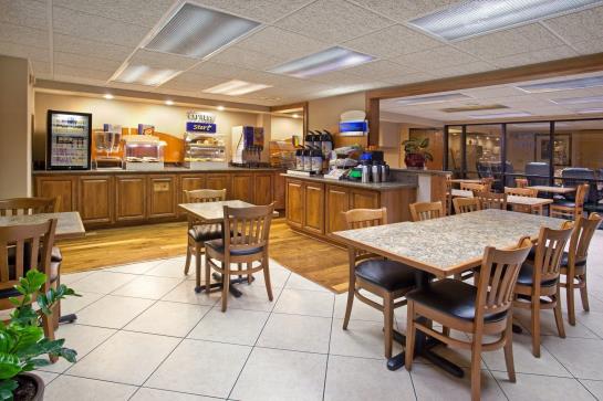 Hotel Holiday Inn Express Tucson Airport  | Tucson | Arizona | United States 17