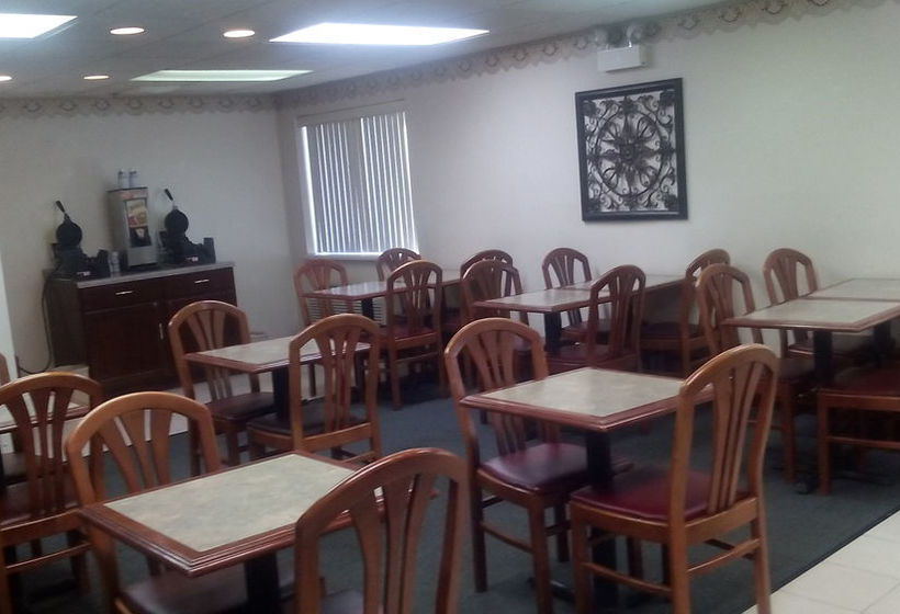 Hotel Baymont Inn & Suites Chicago Alsip  | Alsip | Illinois | United States 12