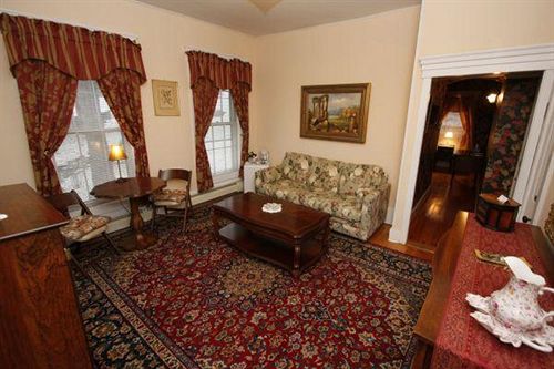 Hotel Beal House Inn  | Littleton | New Hampshire | United States 10