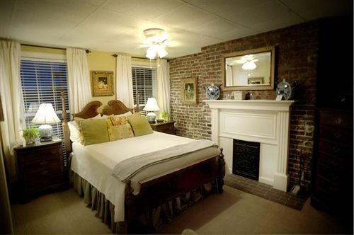 Hotel Bed & Breakfast Inn  | Savannah | Georgia | United States 15