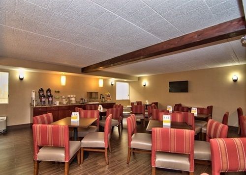 Hotel Americas Best Value Inn & Suites-Wilkes Barre Scranton Pittston 