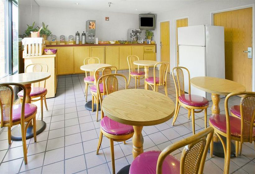 Hotel Americas Best Value Inn  | South Bend | Indiana | United States 6