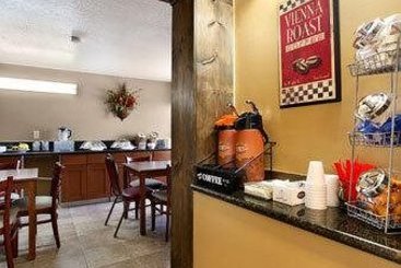 Hotel Budget Host Inn Boise   | Boise | Idaho | United States 1