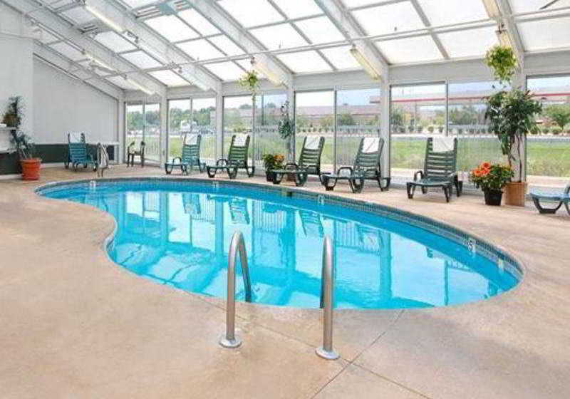 Hotel Quality Suites   | Rockford | Illinois | United States 1