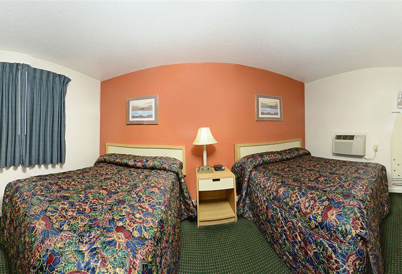 Hotel Americas Best Value Inn Middletown Middlefield  | Middletown | Connecticut | United States 11