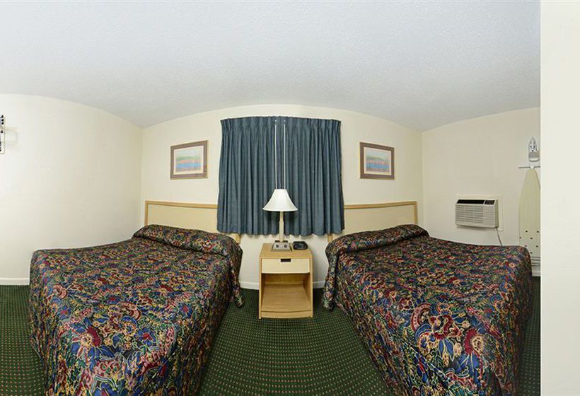 Hotel Americas Best Value Inn Middletown Middlefield  | Middletown | Connecticut | United States 14