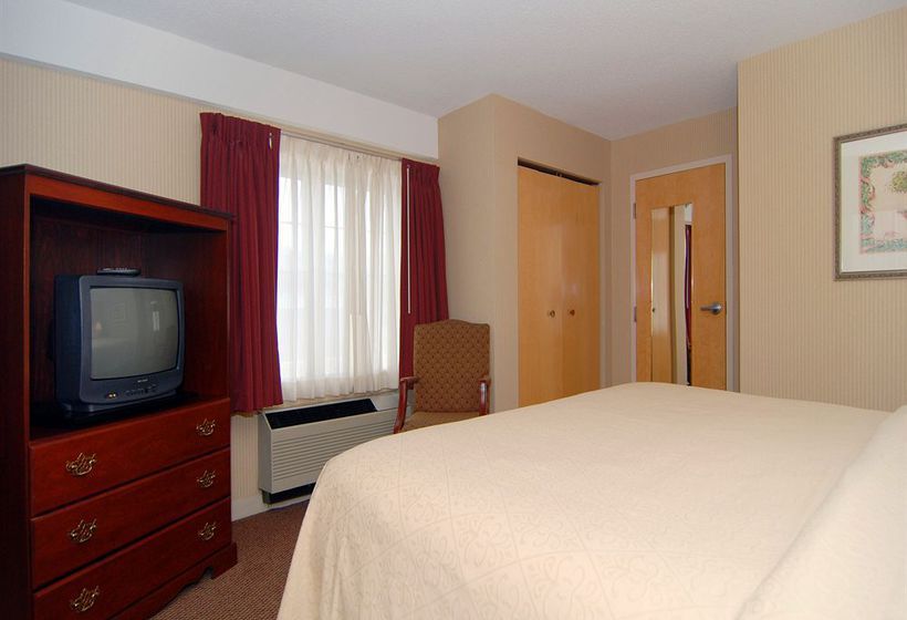 Atlantic Beach Hotel & Suites  | Middletown | Rhode Island | United States 10