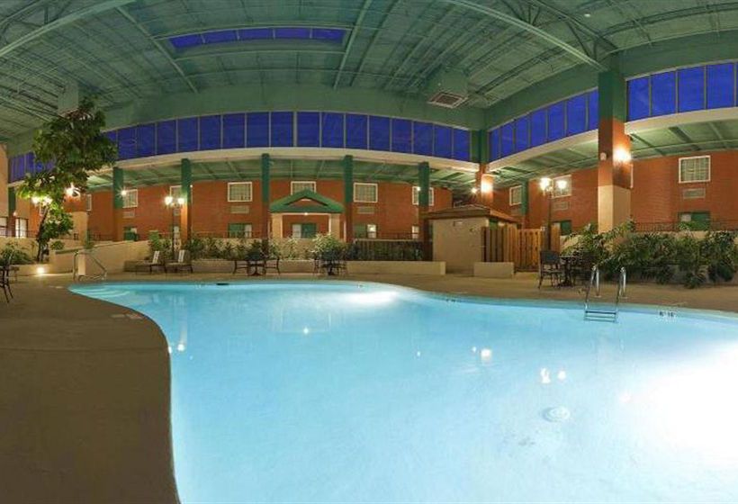Crowne Plaza Hotel Cincinnati Blue Ash  | Blue Ash | Ohio | United States 19