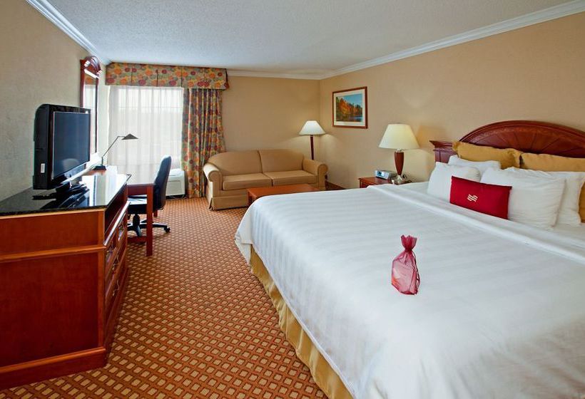 Crowne Plaza Hotel Cincinnati Blue Ash  | Blue Ash | Ohio | United States 5